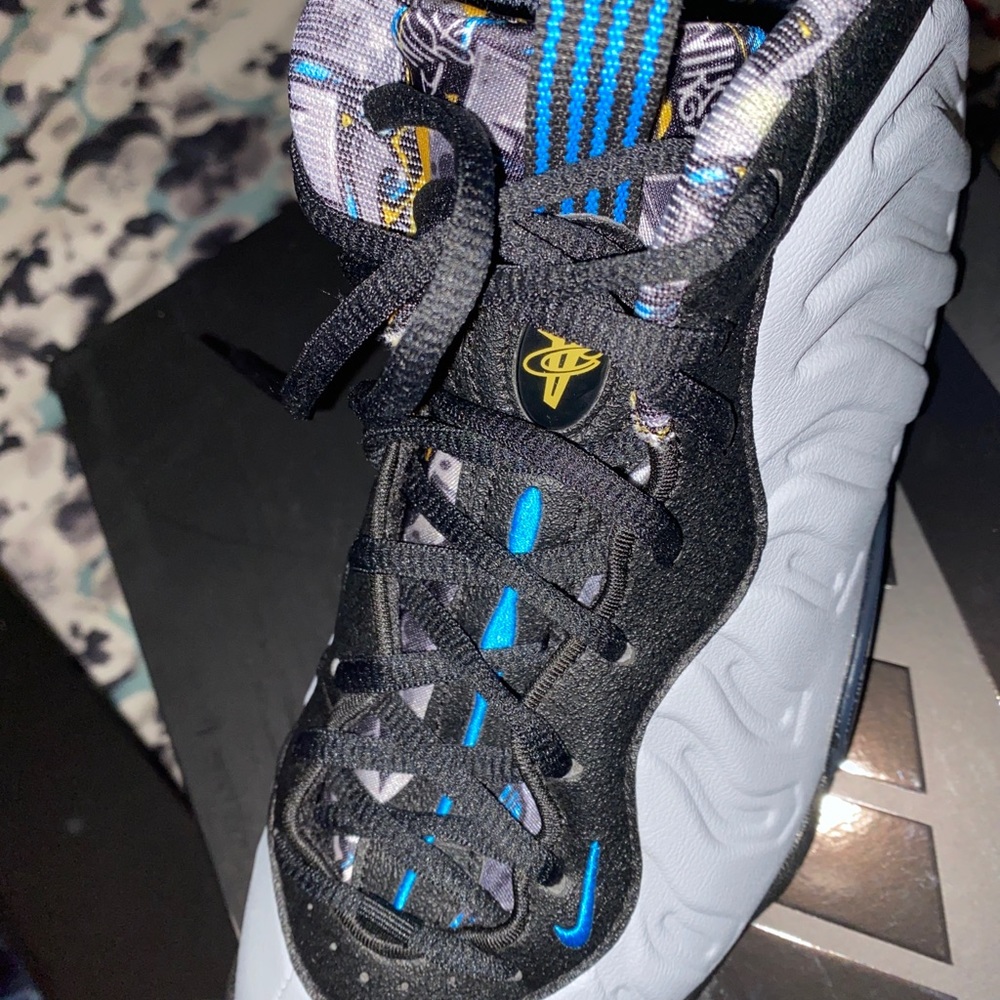 Foam shoes